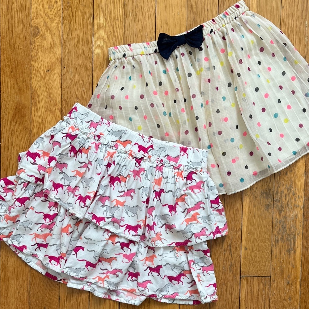 Set of 2 Skirts: Girls Size 7 Pull On Layered Horses & Colorful Polka Dots